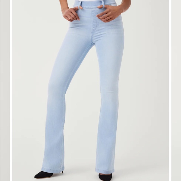 Spanx light wash flare jeans - Picture 4 of 4